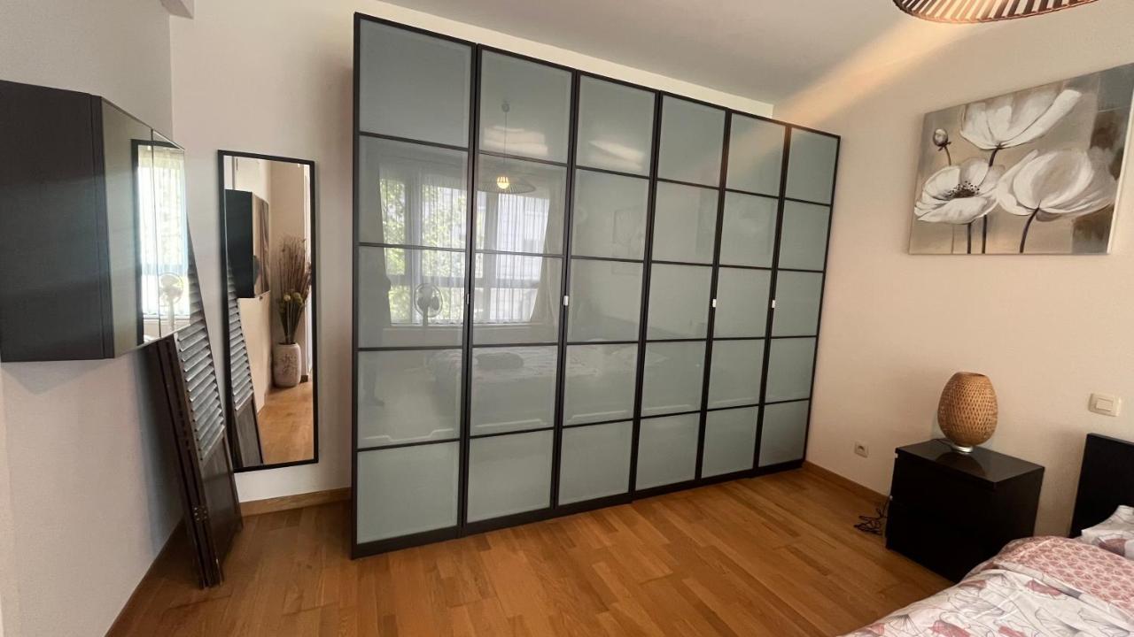 Apartamento Duplex Tres Agreable Et Tres Calme Bruselas Exterior foto